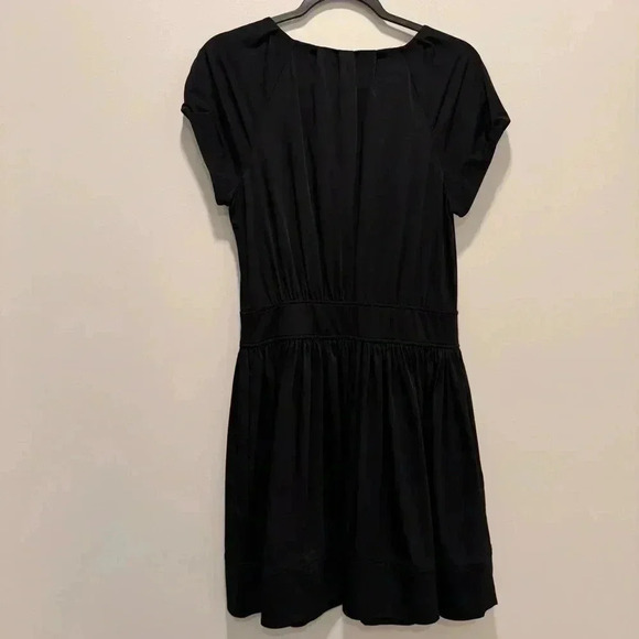 DIANE VON FURSTENBERG
Dress size 6 - Picture 8 of 14